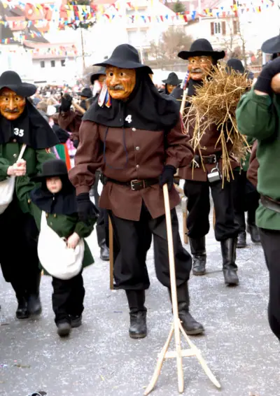 Fronleute beim Umzug