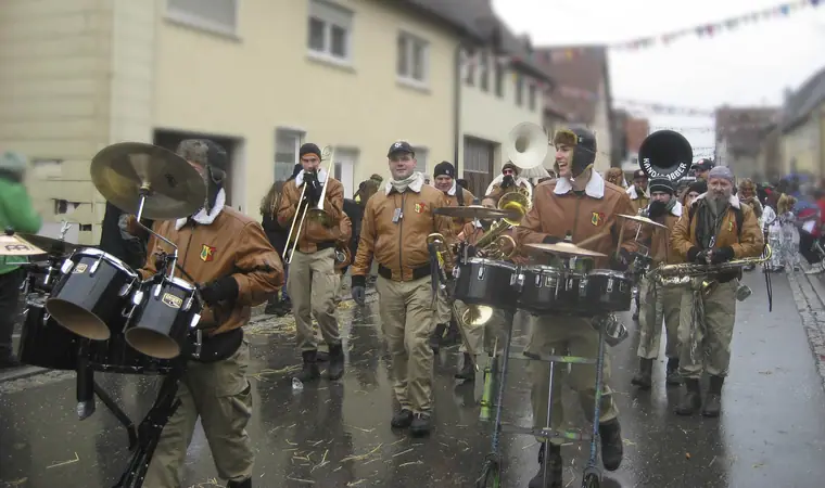 Narrenkapelle Kandldabber beim Umzug