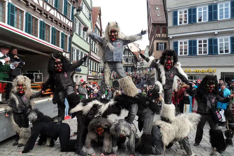 Waldgilche beim Umzug in Tübingen 2018