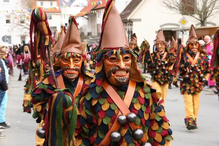 Hexsauter beim Umzug in Erlaheim 2019