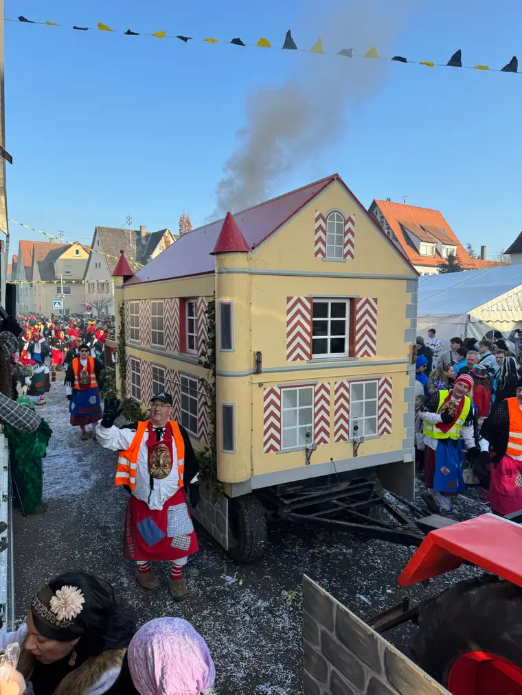 Hexenwagen beim Umzug