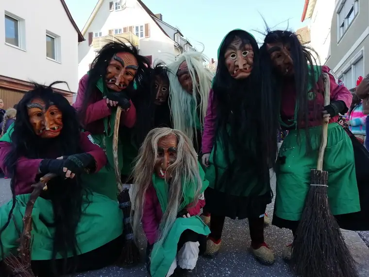 Hexengruppe beim Umzug in Freudenstadt 2019